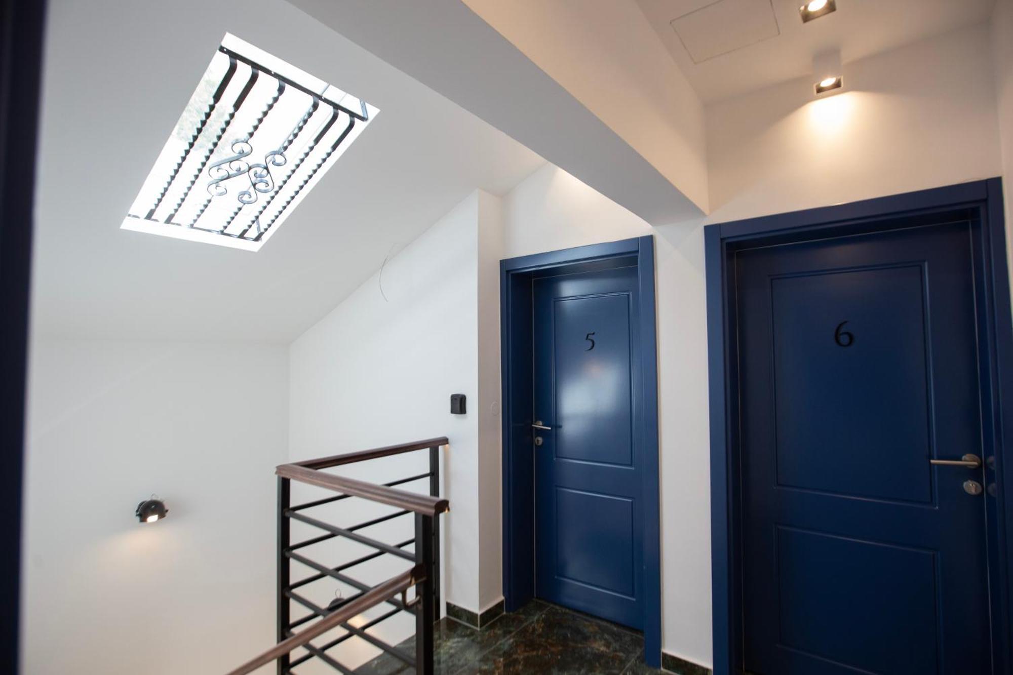 מוסטר Regent Blue Apartments - Free Private Parking מראה חיצוני תמונה