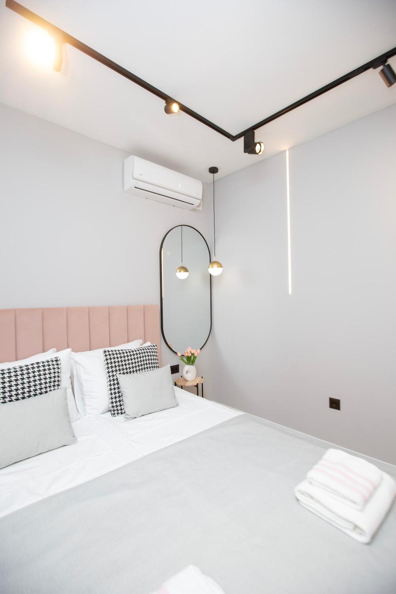 מוסטר Regent Blue Apartments - Free Private Parking מראה חיצוני תמונה