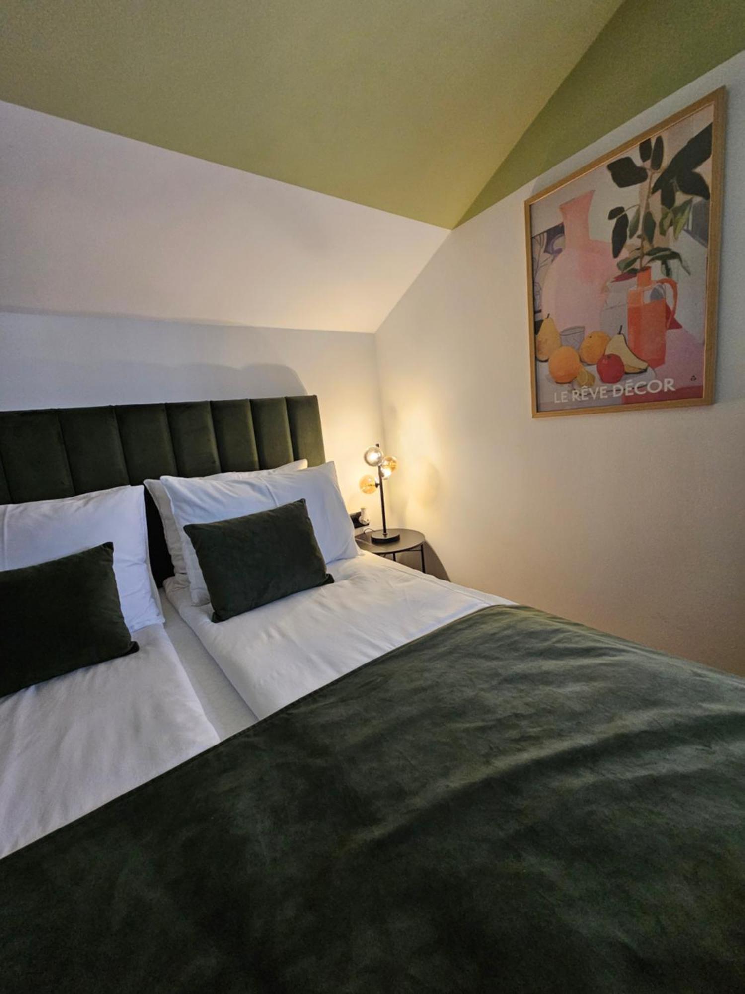מוסטר Regent Blue Apartments - Free Private Parking מראה חיצוני תמונה